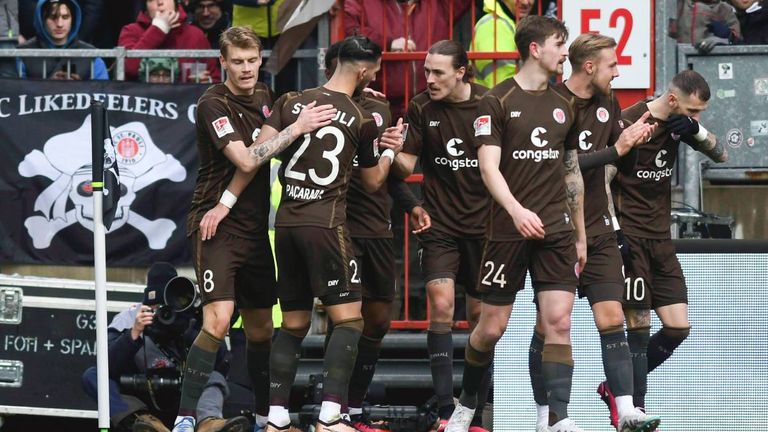 Siebter Sieg St. Pauli ist in der 2. Bundesliga weiter nicht zu stoppen