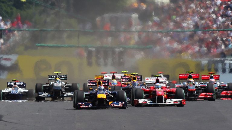 Saison 2010 | Weltmeister: Sebastian Vettel (Red Bull/256) - Vize-Weltmeister: Fernando Alonso (Ferrari/252).
