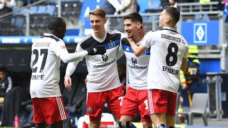 Der Hamburger SV feiert einen ungefährdeten Sieg gegen den 1. FC Nürnberg.