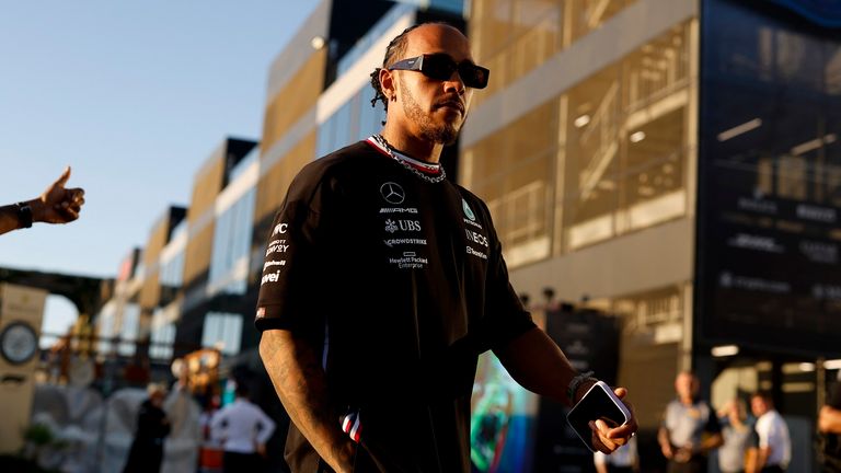 Lewis Hamilton denkt nicht an einen Wechsel.