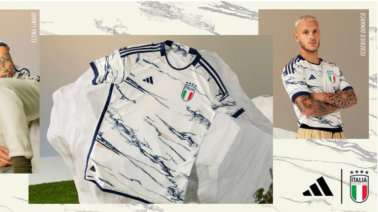 Das italienische WM-Auswärtstrikot für 2023 erinnert an Marmor, einen wichtigen Bestandteil der landestypischen Kunst und Kultur (Quelle: Adidas).