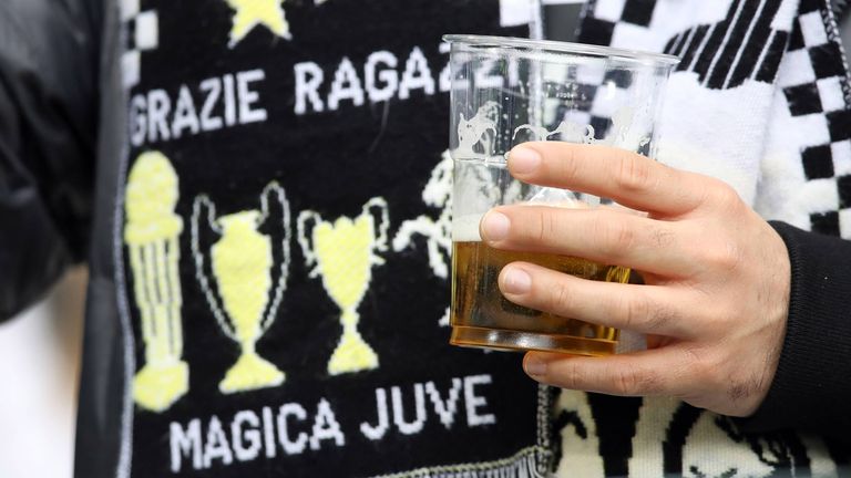 Juventus stellt eigenes Bier vor.