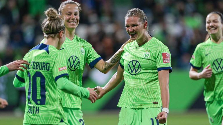 Die Frauen des VfL Wolfsburg treffen in der Champions League auf Paris St. Germain.