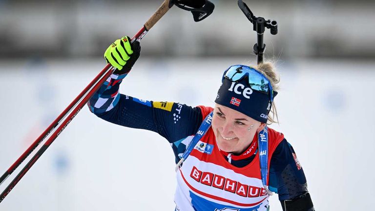 Marte Olsbu Röiseland beendet mit 32 Jahren als Rekordweltmeisterin im Biathlon ihre Karriere.