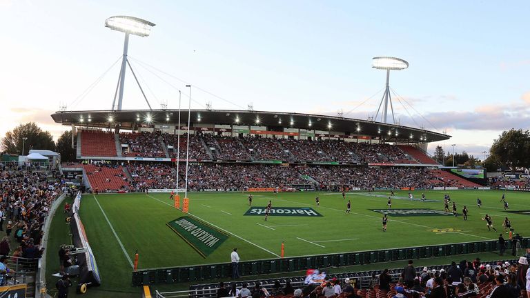 Das Waikato Stadium in Hamilton (Neuseeland) umfasst 25.111 Sitzpläze. Fünf Gruppenspiele werden dort während der WM ausgetragen. 