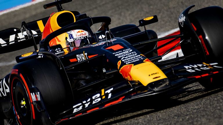 #1: Max Verstappen wird als Weltmeister auch 2023 die #1 auf dem Auto tragen. Keine Nummer gewann häufiger einen Grand Prix (196 Siege). Die zweiterfolgreichste Nummer in der Formel 1 ist die #5 (144 Siege).