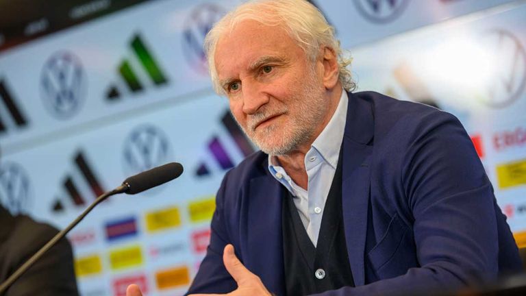 Rudi Völler möchte die Anstoßzeiten für die Spiele der deutschen Nationalmannschaft gerne vorverlegen.
