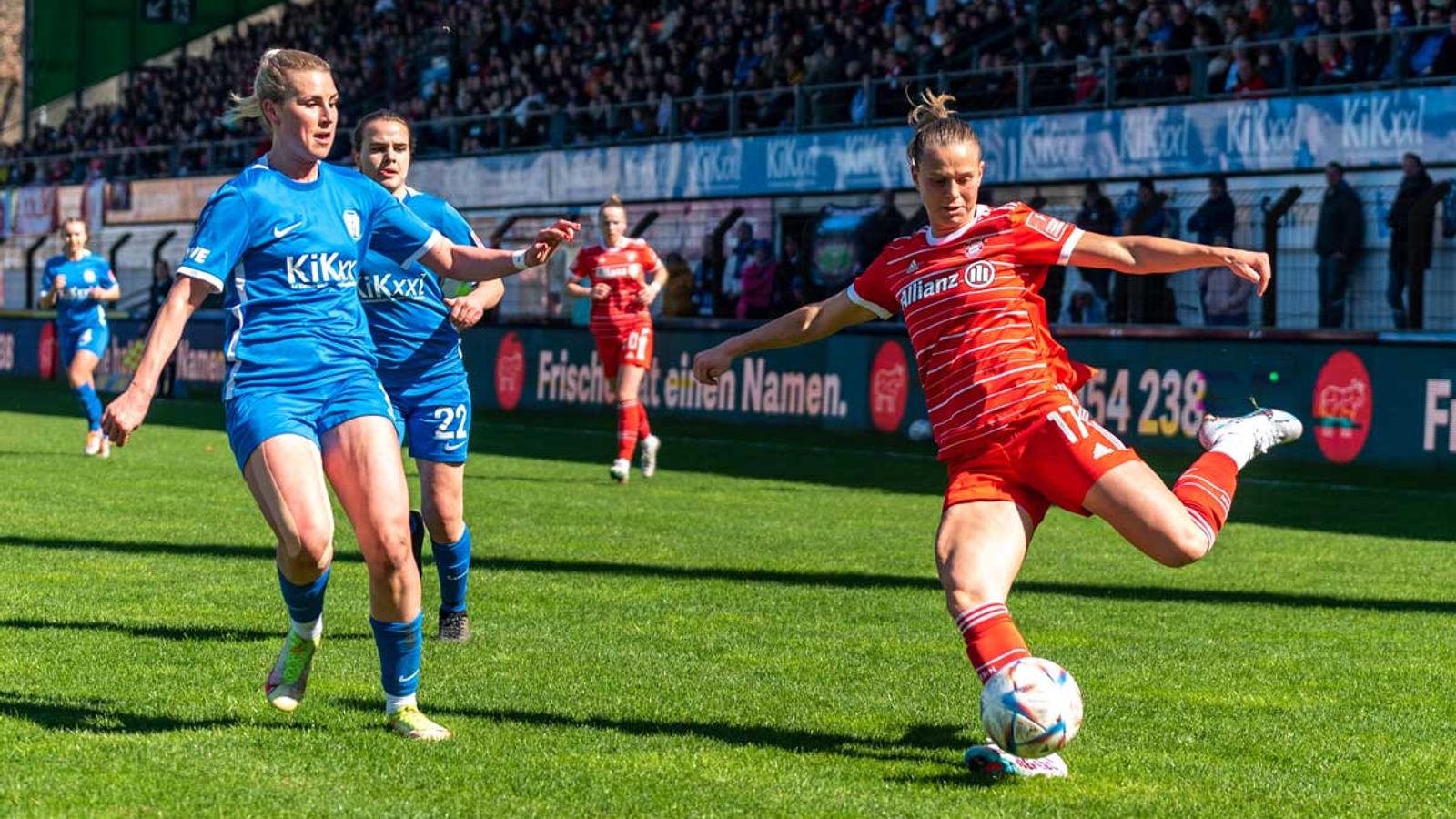 Frauen Bundesliga FC Bayern siegt gegen den SV Meppen Fußball News Sky Sport