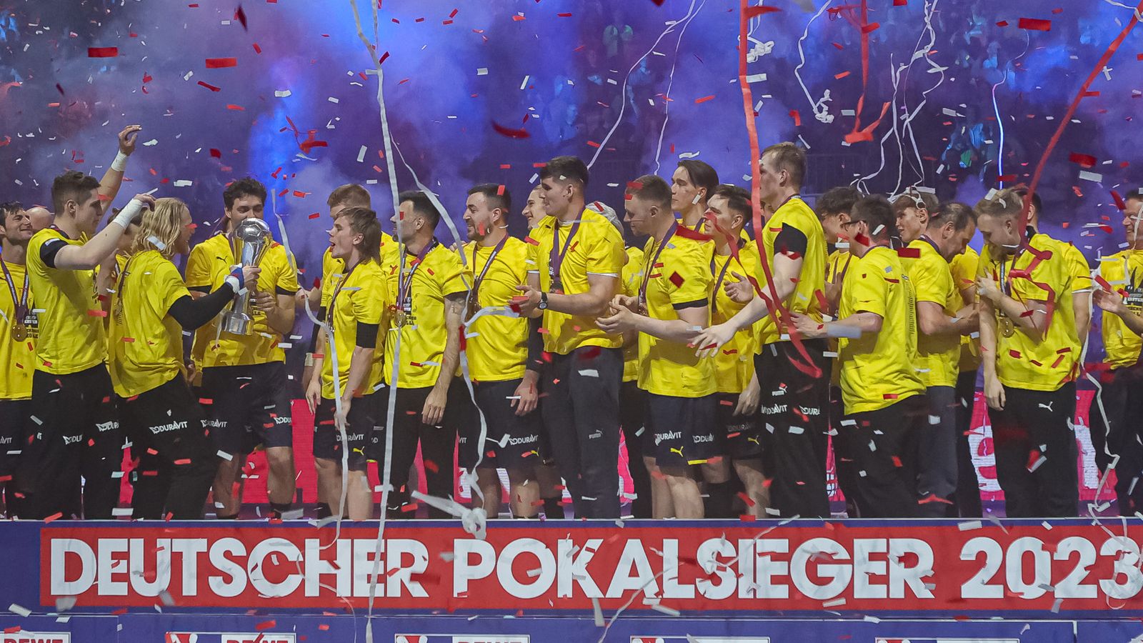 Handball Rhein-Neckar Löwen gewinnen DHB-Pokal-Titel Handball News Sky Sport