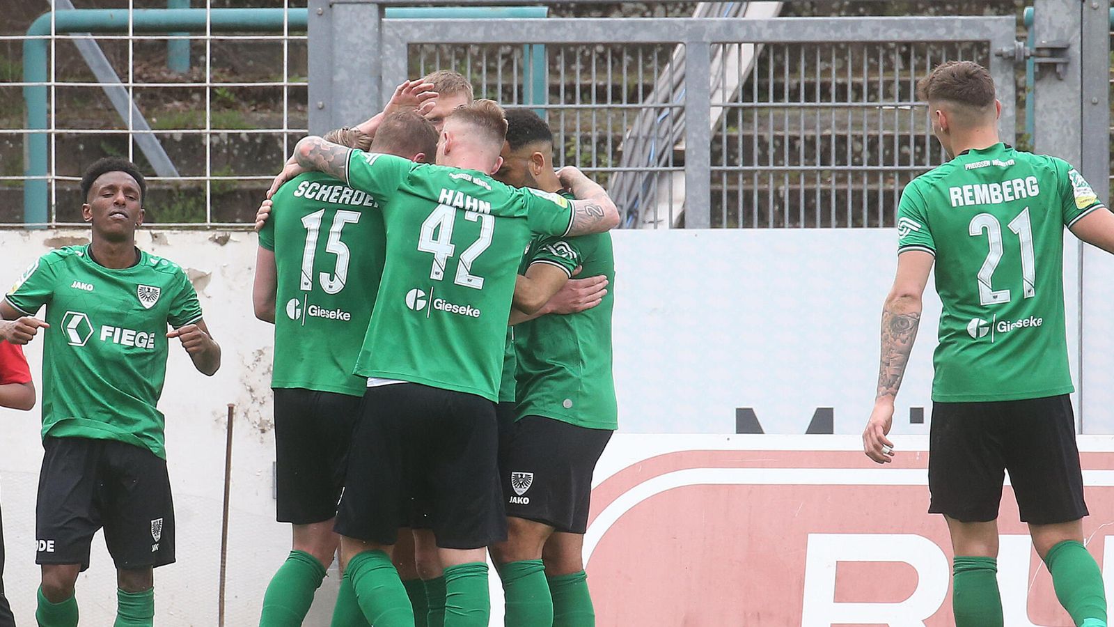 Fußball Preußen Münster kehrt in 3
