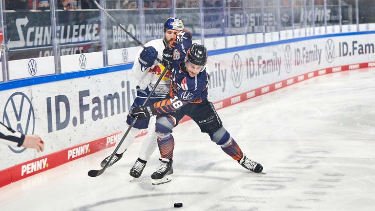 Der EHC Red Bull München gewinnt gegen die Grizzlys Wolfsburg.