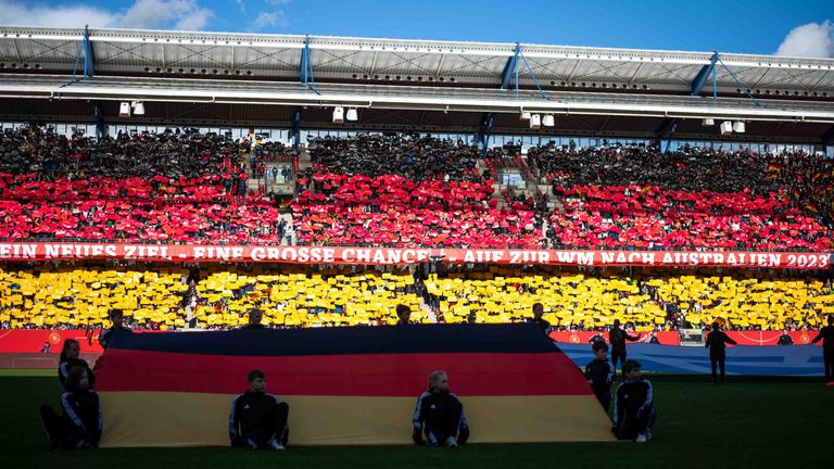 Findet die Frauen-Fußball-WM 2027 in Deutschland statt?