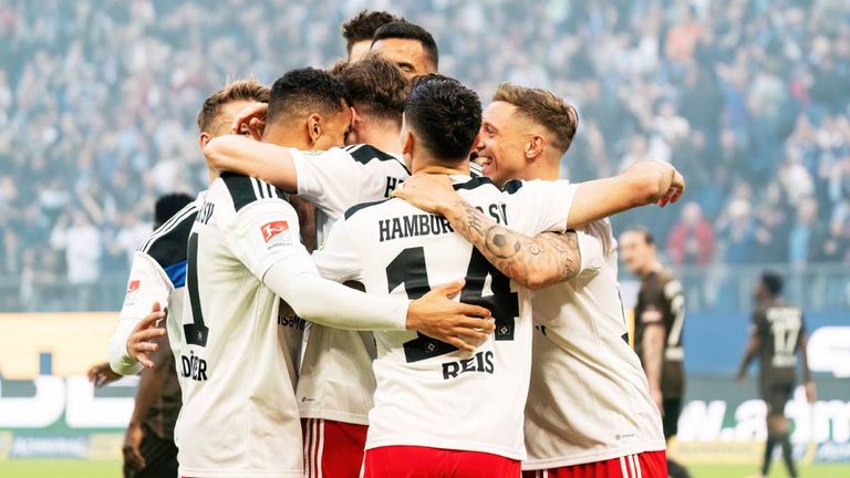 Der Hamburger SV gewinnt ein Wahnsinns-Derby gegen St. Pauli.