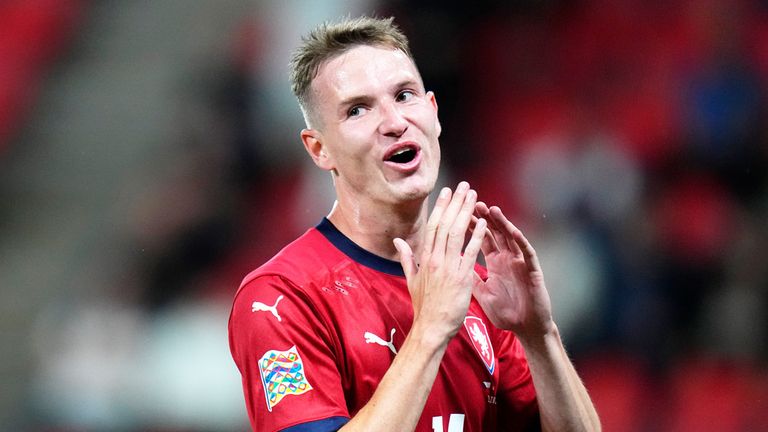 Jakub Jankto ist nach einem verweigerten Drogentest von Sparta Prag suspendiert worden.