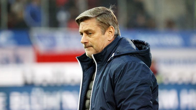 Der Sportdirektor des Karlsruher SC, Oliver Kreuzer ist mit sofortiger Wirkung abberufen wurden.
