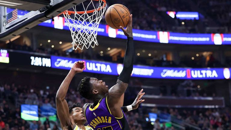 Dennis Schröder gewinnt mit den LA Lakers bei den Utah Jazz.