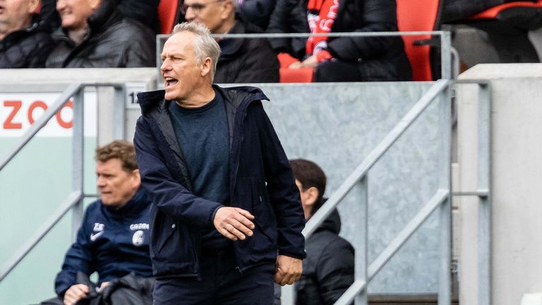 Christian Streich trifft mit dem SC Freiburg im nächsten Spiel auf Bayern München. 