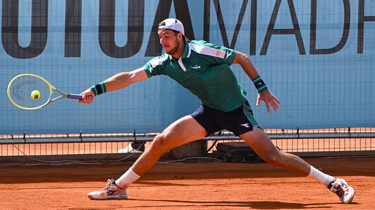 Jan-Lennard Struff hat in Madrid die Runde der besten 32 erreicht.