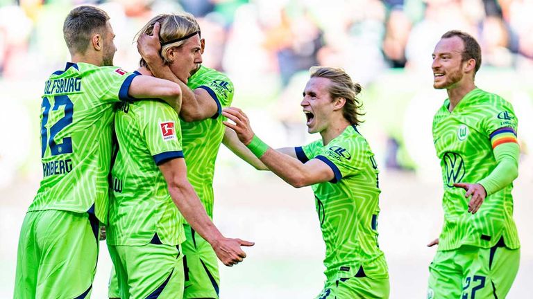 Der VfL Wolfsburg bejubelt einen deutlichen Heimsieg gegen den FSV Mainz 05.