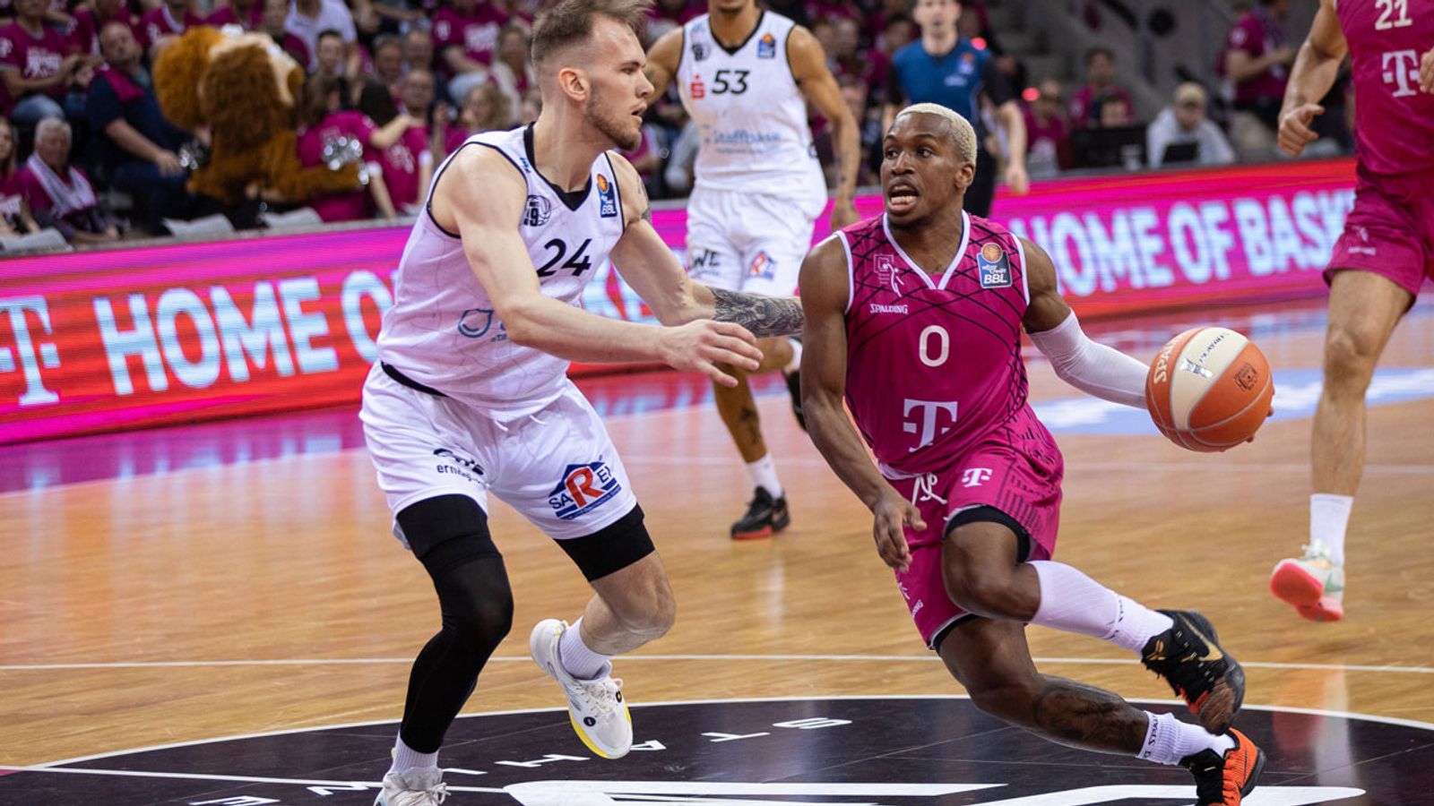 Basketball Bonn startet erfolgreich in BBL-Playoffs