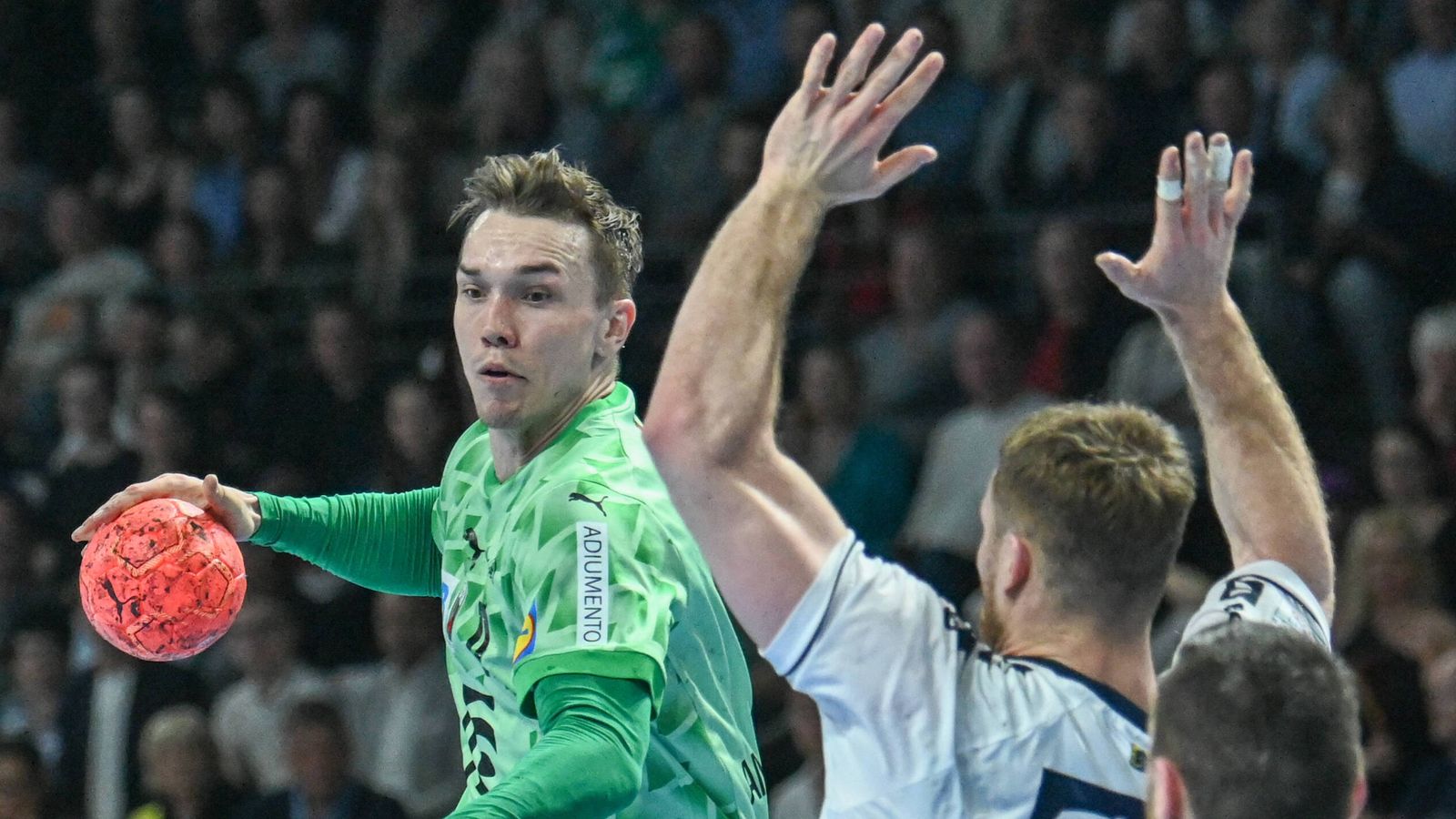 Handball Füchse Berlin bezwingen Flensburg Handball News Sky Sport