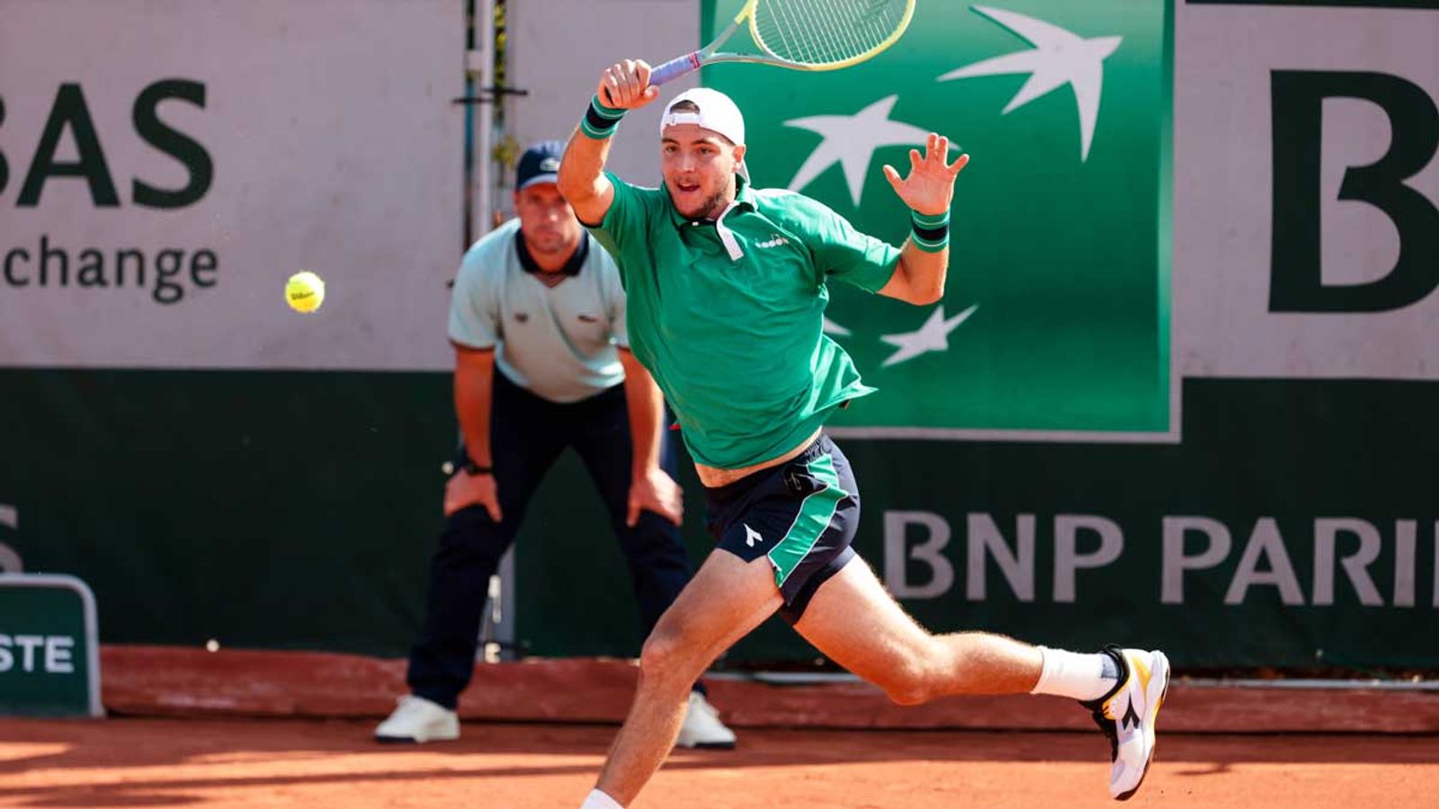 French Open Daniel Altmaier besiegt Marc-Andrea Hüsler Tennis News Sky Sport