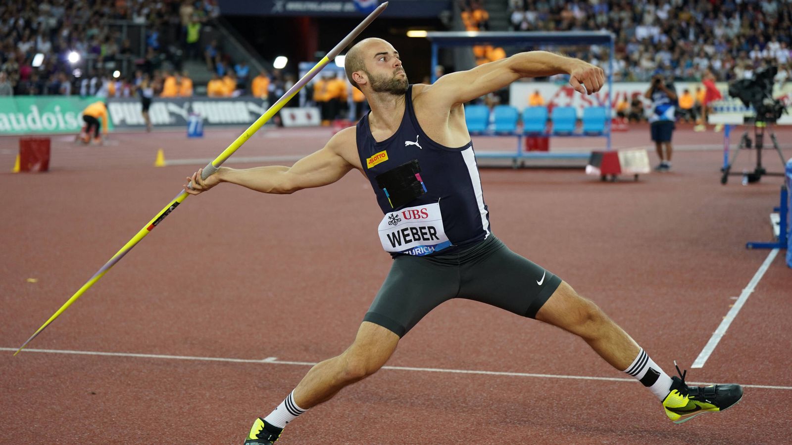 Diamond League: Kerley siegt über 200 Meter - Speerwerfer Weber Vierter ...