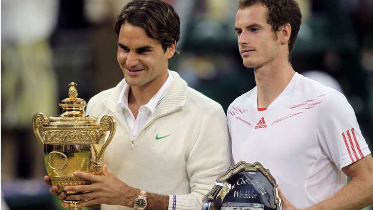 Roger Federer (l.) gewinnt das Finale in Wimbledon gegen Andy Murray.