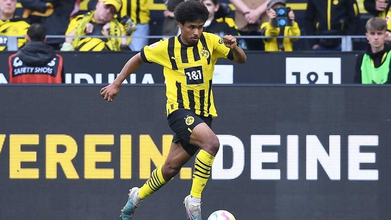 Karim Adeyemi und der BVB sind gegen Borussia Mönchengladbach gefordert.
