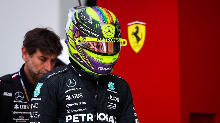 Lewis Hamilton wird nicht zu Ferrari wechseln.