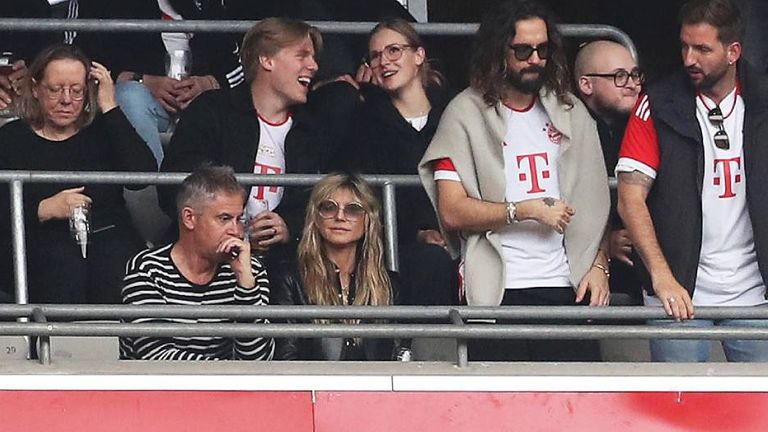 Bei der Niederlage gegen RB Leipzig war auch Mode-Ikone Heidi Klum mit ihrem Mann Tom Kaulitz zu Gast