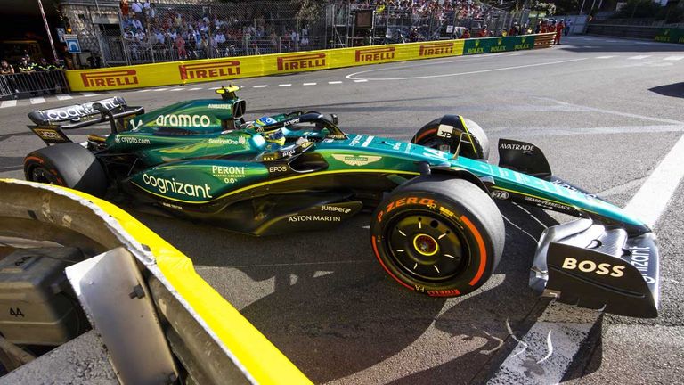 Fernando Alonso (Aston Martin) in Monaco.