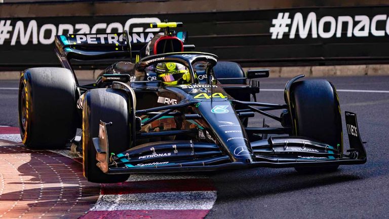 Lewis Hamilton (Mercedes) in Monaco.