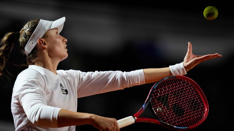 Jelena Rybakina hat im WTA-Finale gegen Anhelina Kalinina gewonnen.