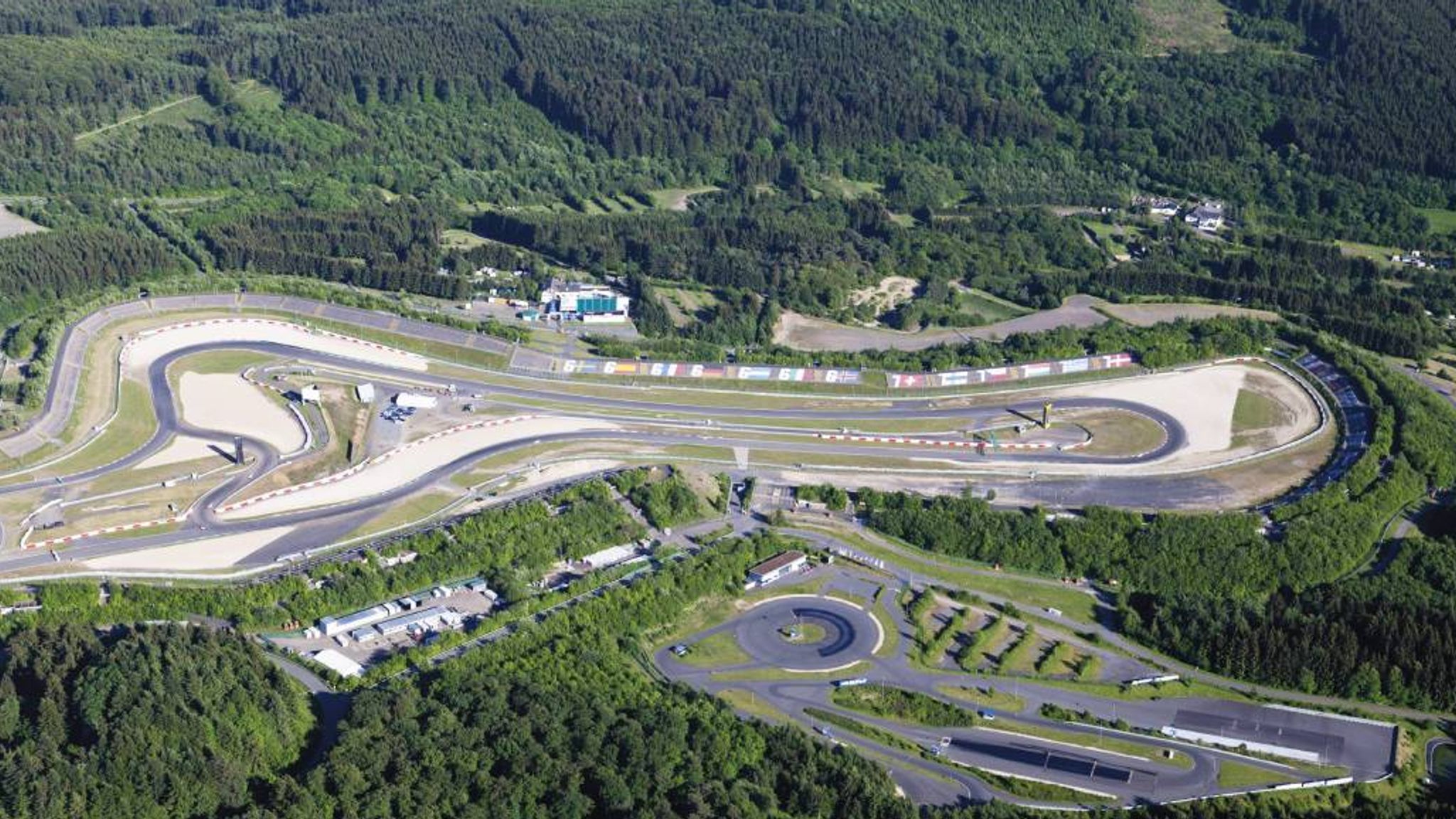 Nürburgring 24StundenRennen 2024 um drei Wochen verschoben Mehr