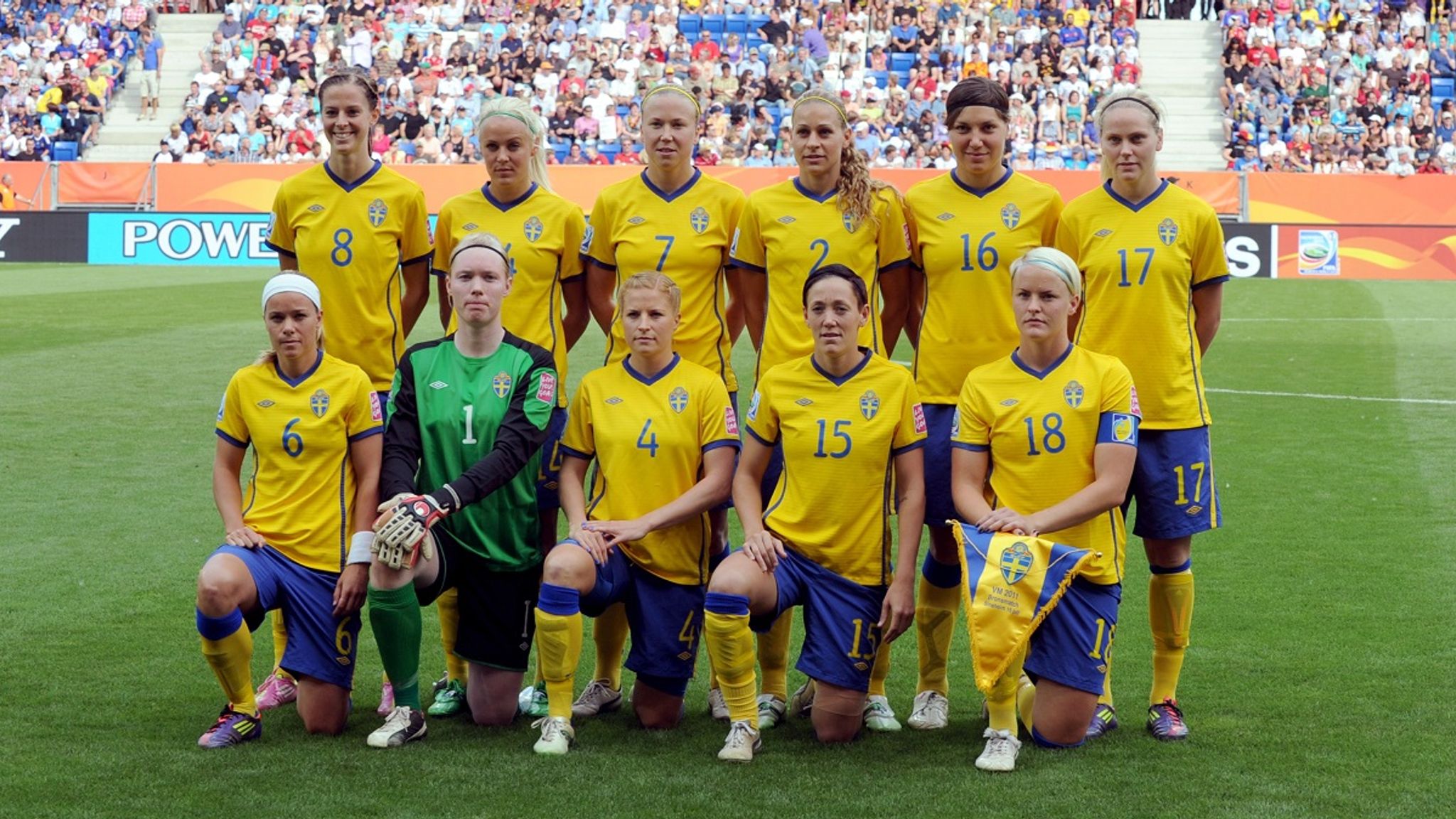 Frauen Wm Schwedische Frauen Mussten Sich Vor Frauen Wm Ausziehen Fußball News Sky Sport 