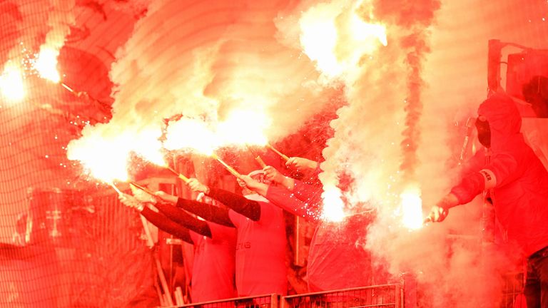 Teile der Leverkusen-Anhänger fielen beim Europa-League-Duell gegen die AS Rom negativ auf. 