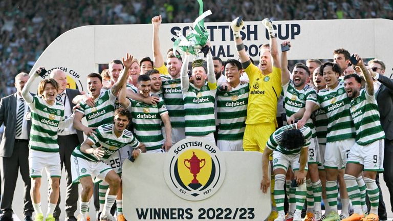 Durch den Pokalsieg feiert Celtic Glasgow ein historisches Triple.