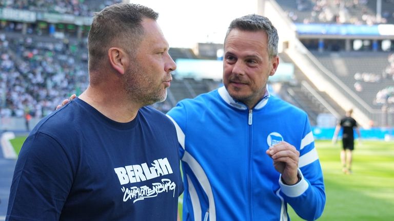 Präsident Kay Bernstein steht vor entscheidenden Stunden für die Zukunft der Hertha. Mit Trainer Pal Dardai wird auch in der 2. Bundesliga geplant.