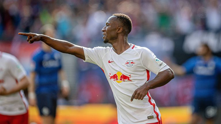 RB LEIPZIG: Naby Keita, für 29,75 Millionen Euro von RB Salzburg in der Saison 2016/17 gekommen. Zwei Jahre für RB im Einsatz, dann der Wechsel zum FC Liverpool für 60 Millionen Euro. Ebenfalls Rekord bei RB.