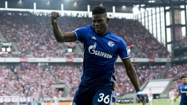 FC SCHALKE 04: Breel Embolo, für 26,5 Millionen Euro vom FC Basel in der Saison 16/17 gekommen. Es folgten drei Jahre und 61 Pflichtspiele für Schalke, im Sommer 2019 dann der Wechsel zu Borussia Mönchenglabach.