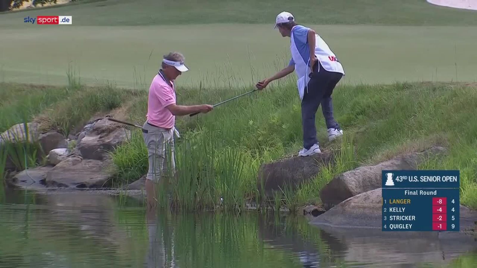 Golf Bernhard Langer mit dem Schlag des Tages bei den US Senior Open