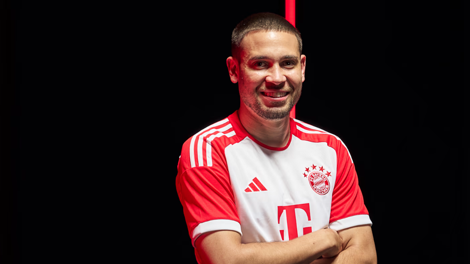 Fc Bayern Raphael Guerreiro Bekommt Rückennumer Von Butt And Gnabry Fußball News Sky Sport 