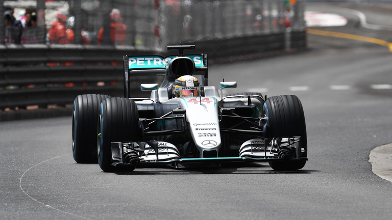 10 Siege: Lewis Hamilton (6), und Nico Rosberg (4) für Mercedes von Monaco 2016 bis Singapur 2016.