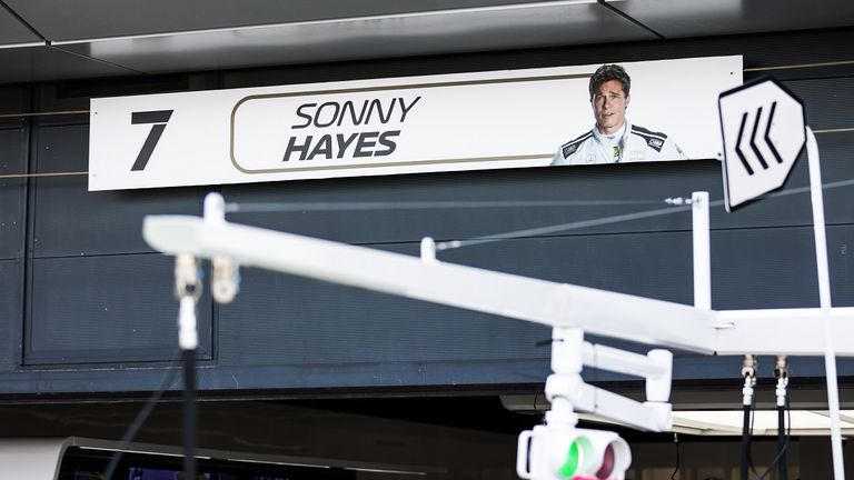 Brad Pitt alias Sonny Hayes ist der Protagonist des neuen F1-Streifens.
