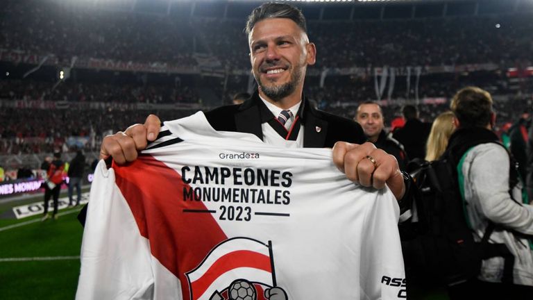 FC Bayern Demichelis auf Anhieb Meistertrainer in Argentinien