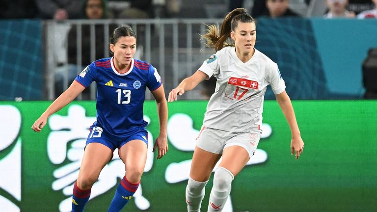 Mit einem 2:0-Sieg gegen die Philippinen startet die Schweiz in die FIFA Frauen WM 2023.