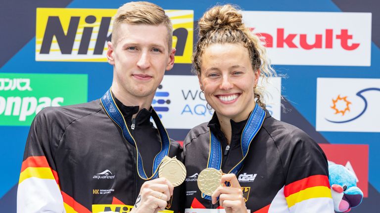 Florian Wellbrock und Leonie Beck holten bei den Weltmeisterschaften in Fukuoka Vierfach-Gold.