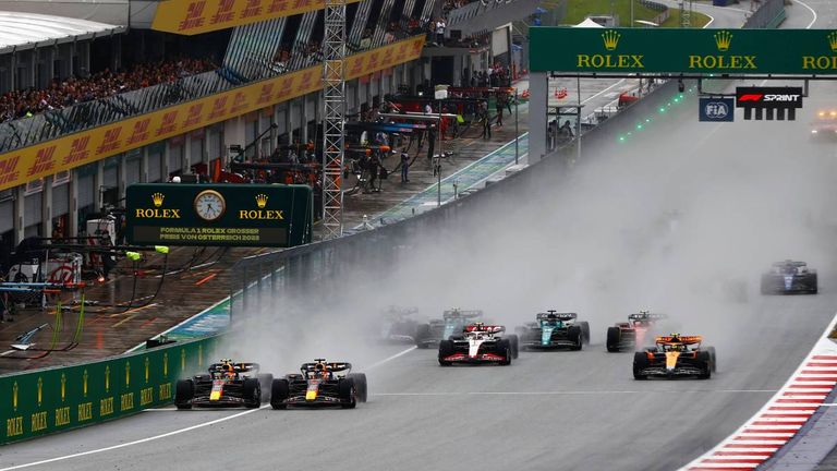 Formula 1 2023: Austrian GP RED BULL RING, AUSTRIA - JULY 01: Max Verstappen, Red Bull Racing RB19, leads Sergio Perez, Red Bull Racing RB19, Nico Hulkenberg, Haas VF-23, Lando Norris, McLaren MCL60, and the rest of the field at the start of the Sprint during the Austrian GP at Red Bull Ring on Saturday July 01, 2023 in Spielberg, Austria. Photo by Andy Hone / LAT Images Images EDITORIAL USE ONLY GP2309_093311_ONZ1162