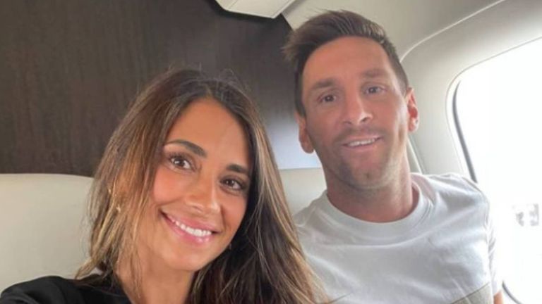 Lionel Messi (r.) und seine Frau Antonella Roccuzzo starten in Miami ein neues Abenteuer.
